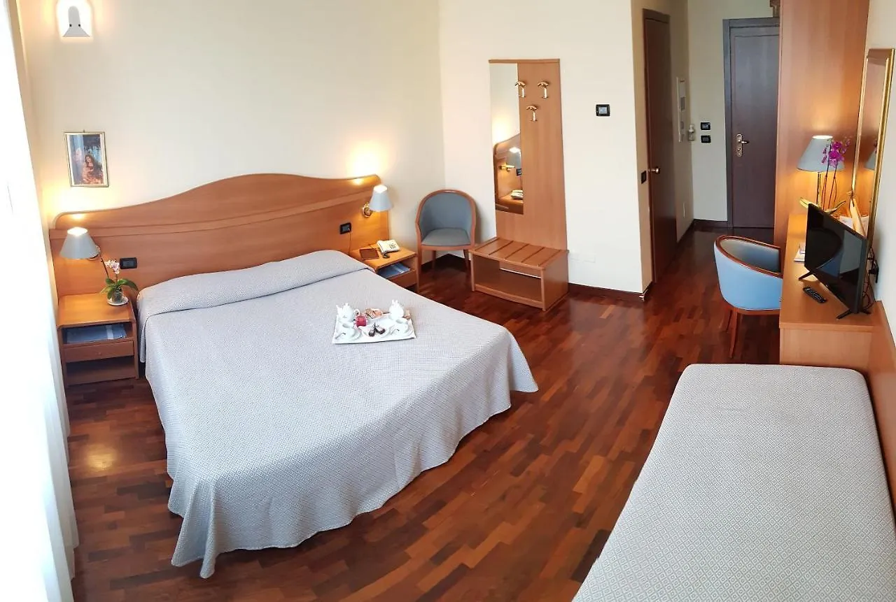 Hotel Il Duca D'Este Феррара