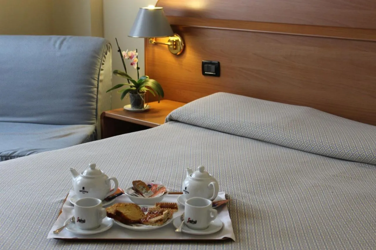 Hotel Il Duca D'Este Феррара