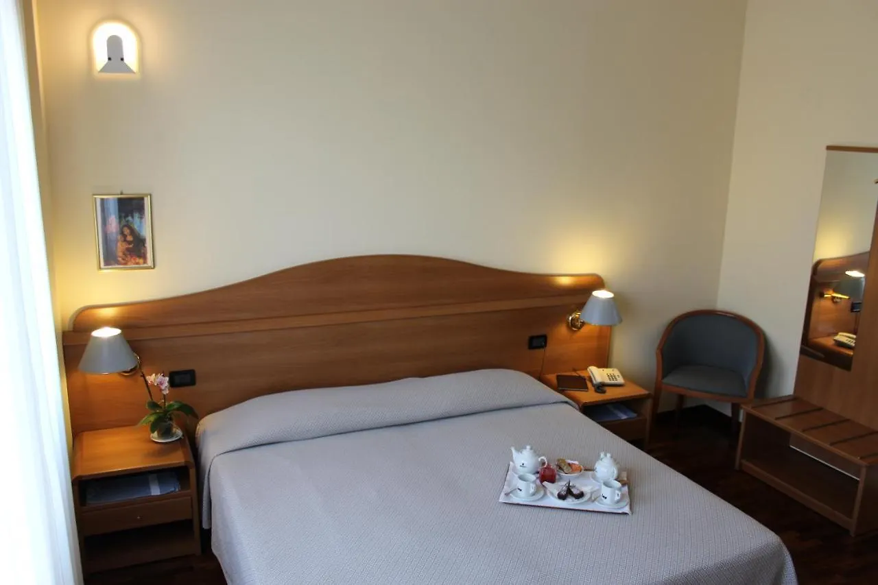 Hotel Il Duca D'Este Феррара